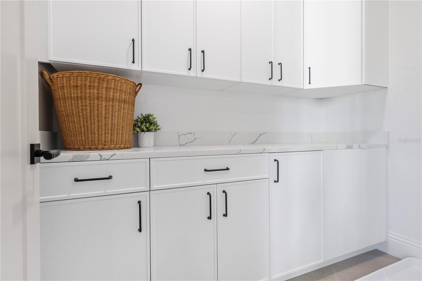 KENILWORTH SHORES SEC 06 - Residential