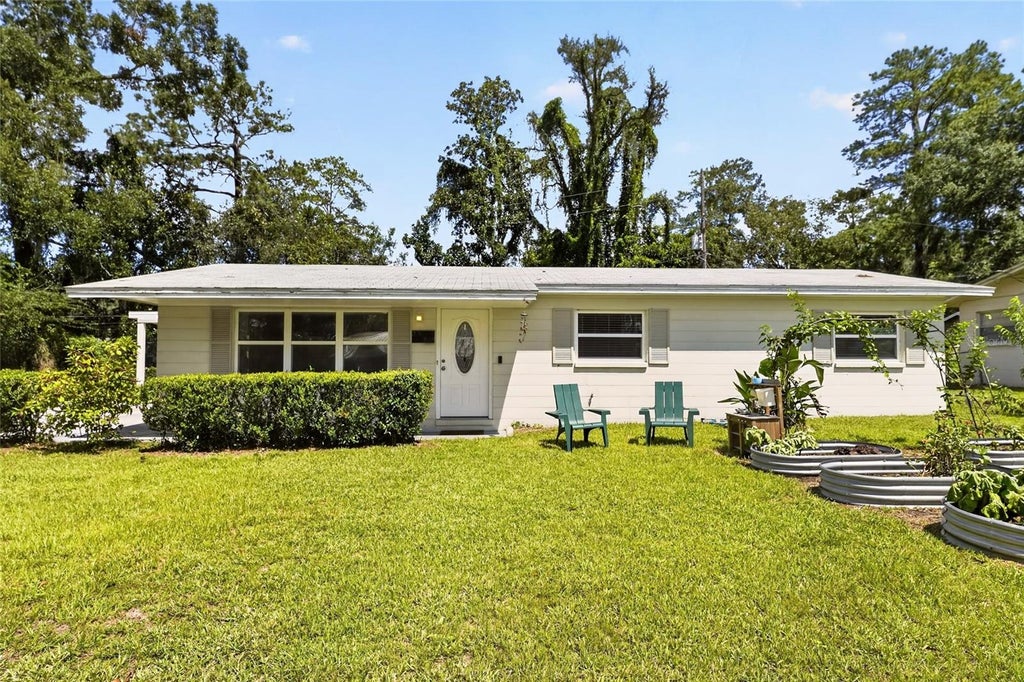 Photo of 3310 NW 30th Avenue, Gainesville, FL 32605 (MLS # GC544332)