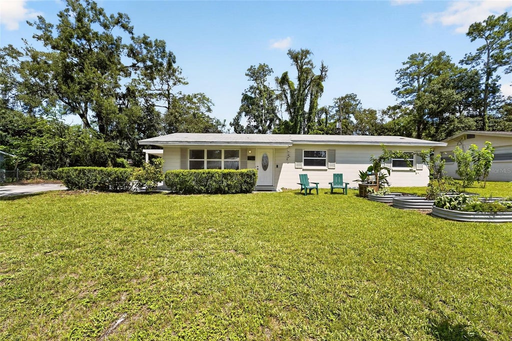 Photo of 3310 NW 30th Avenue, Gainesville, FL 32605 (MLS # GC544332)