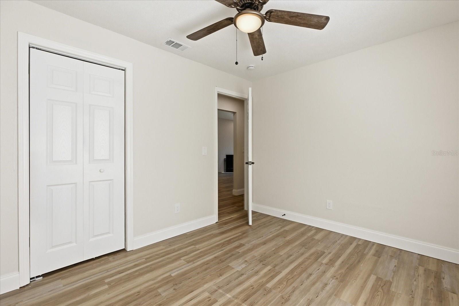 GREENWOOD LAKES - Residential