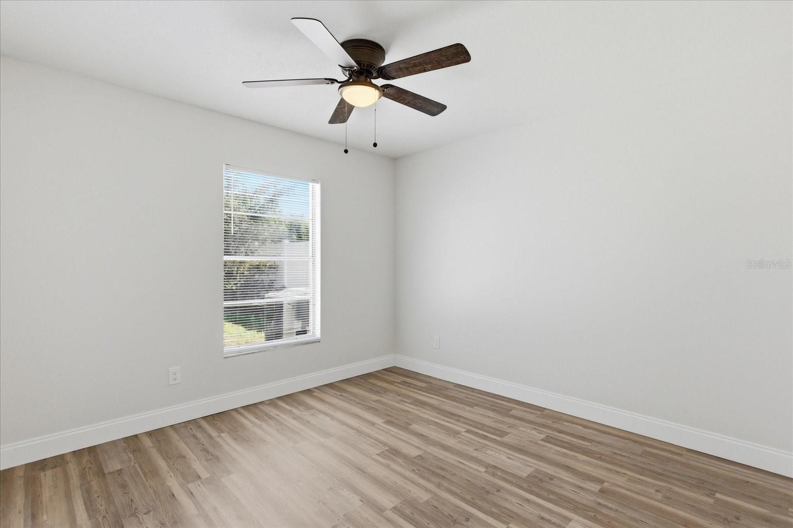 GREENWOOD LAKES - Residential