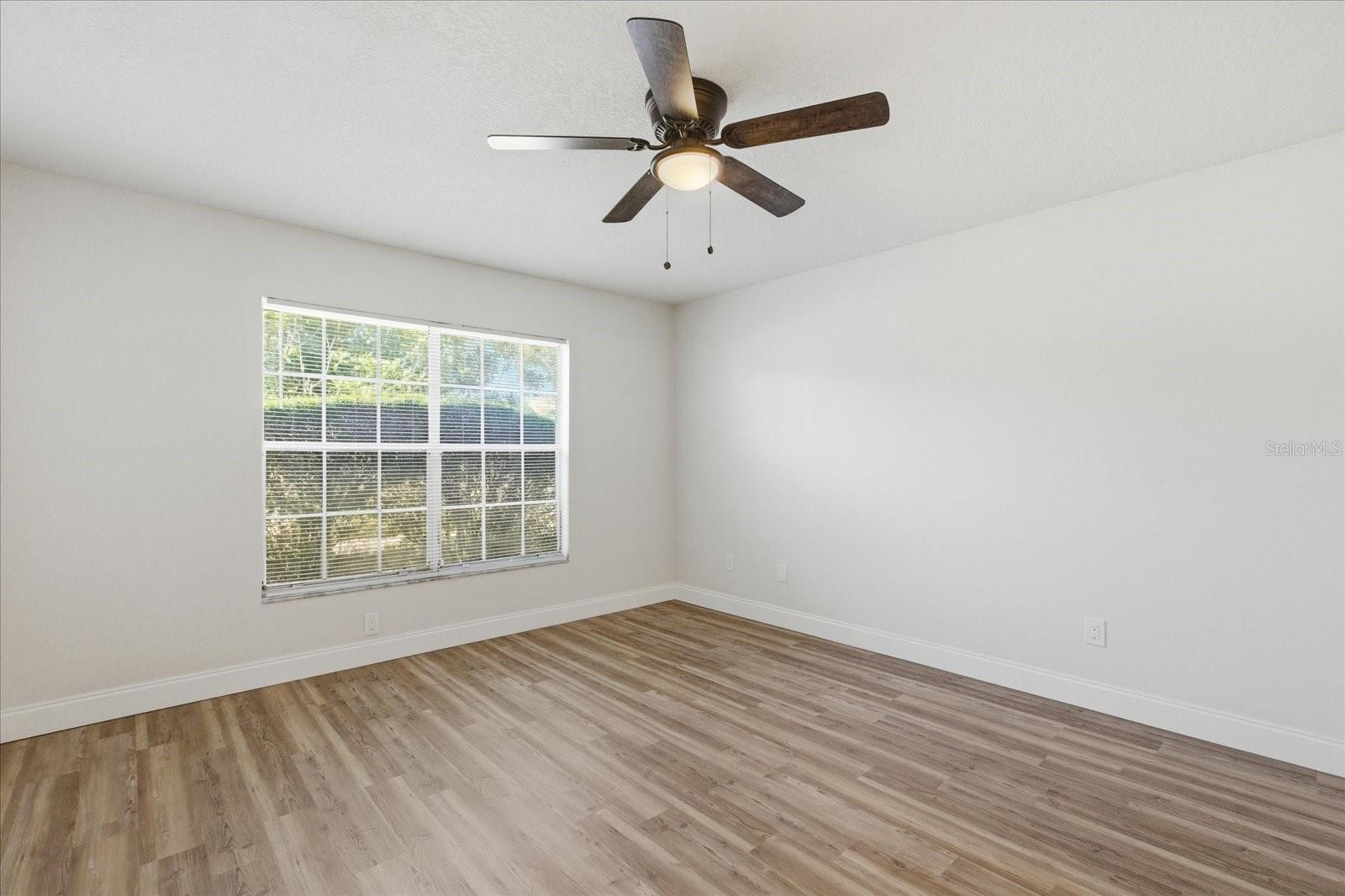 GREENWOOD LAKES - Residential