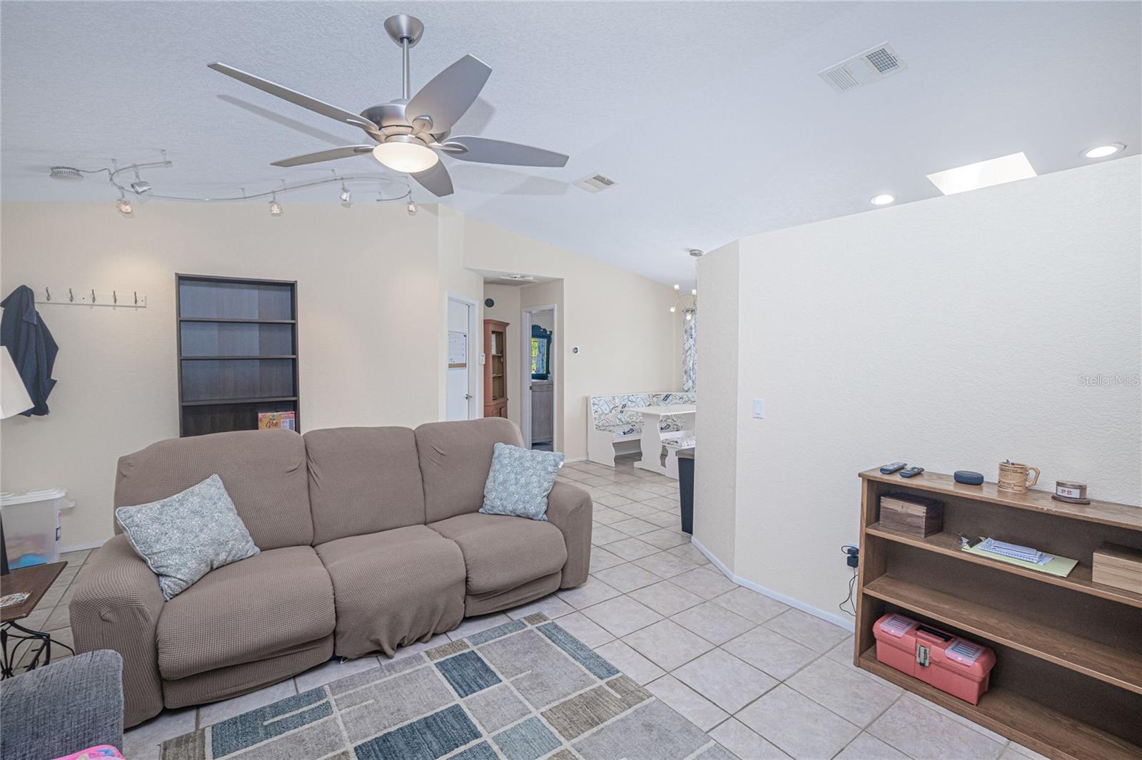 PUNTA GORDA ISLES SEC 20 - Residential
