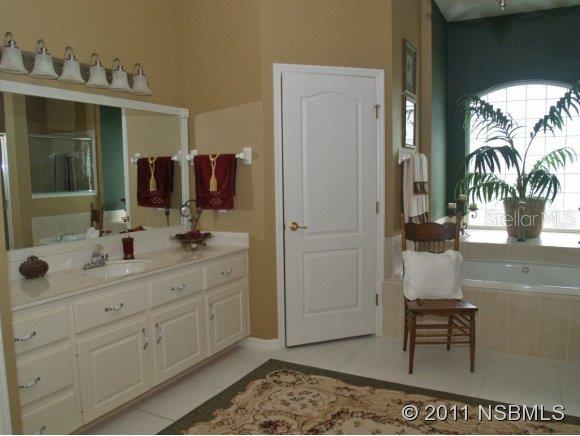 Florida Shores 01 - Residential