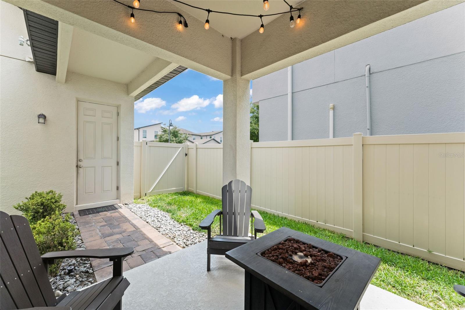 OAKLAND TRLS PH 1 - Residential