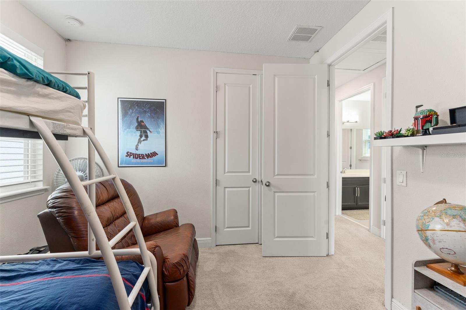 OAKLAND TRLS PH 1 - Residential