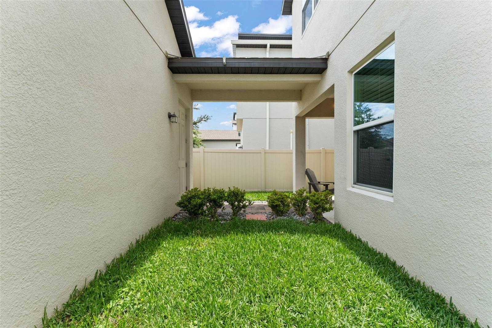 OAKLAND TRLS PH 1 - Residential