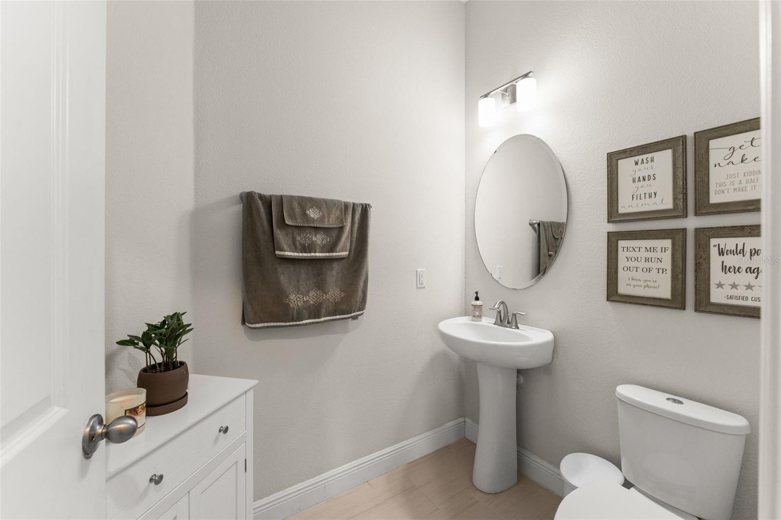 OAKLAND TRLS PH 1 - Residential