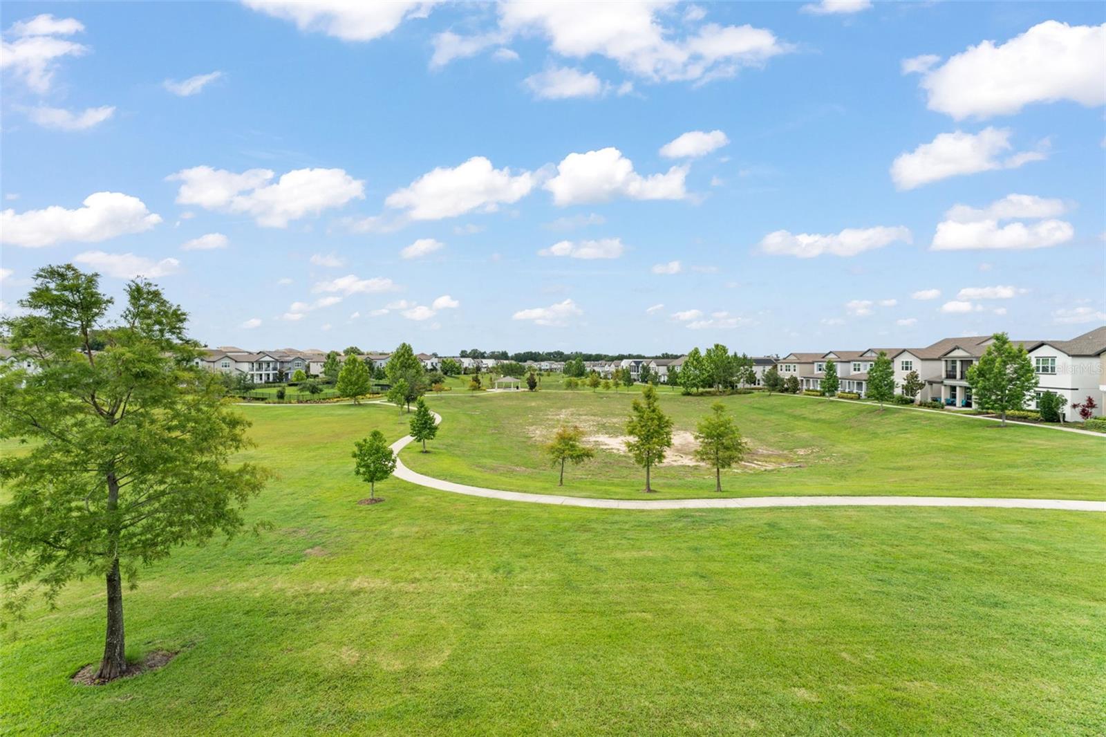 OAKLAND TRLS PH 1 - Residential