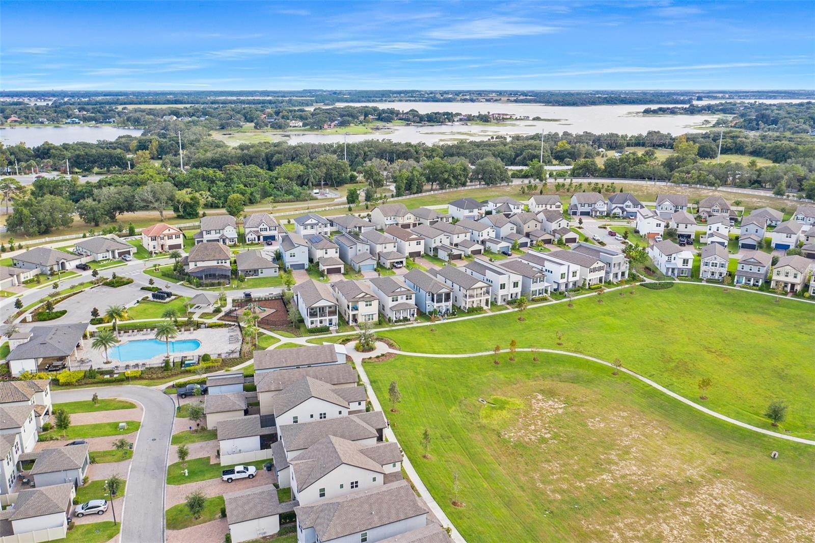 OAKLAND TRLS PH 1 - Residential