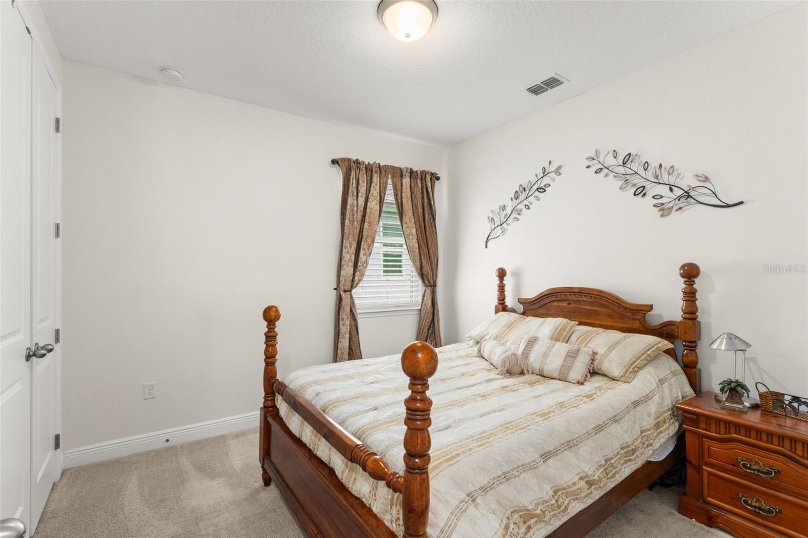 OAKLAND TRLS PH 1 - Residential