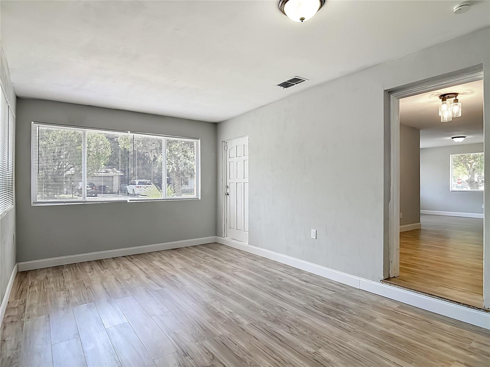 HIGHLAND PARK - Residential