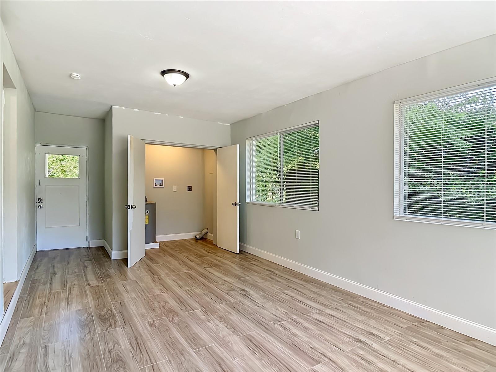 HIGHLAND PARK - Residential