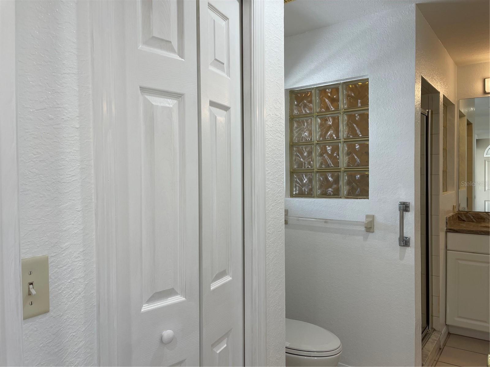 PARADISE LAKES - Residential