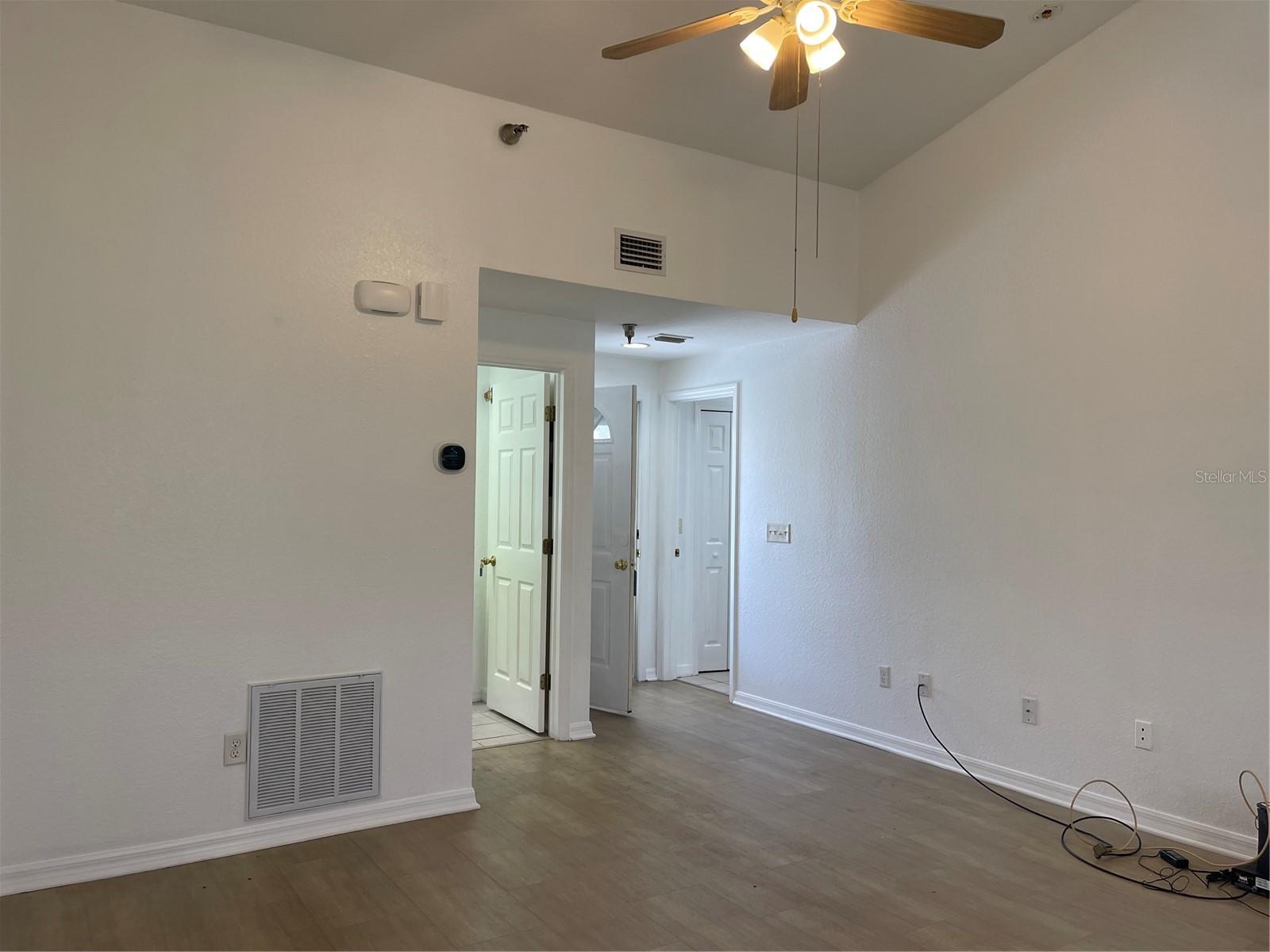 PARADISE LAKES - Residential