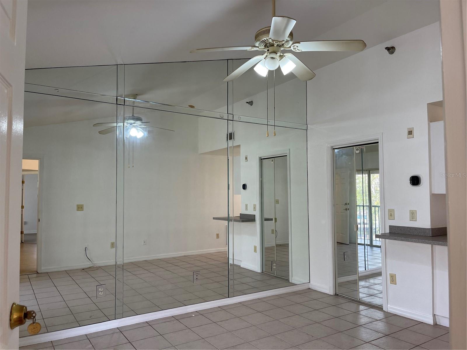 PARADISE LAKES - Residential