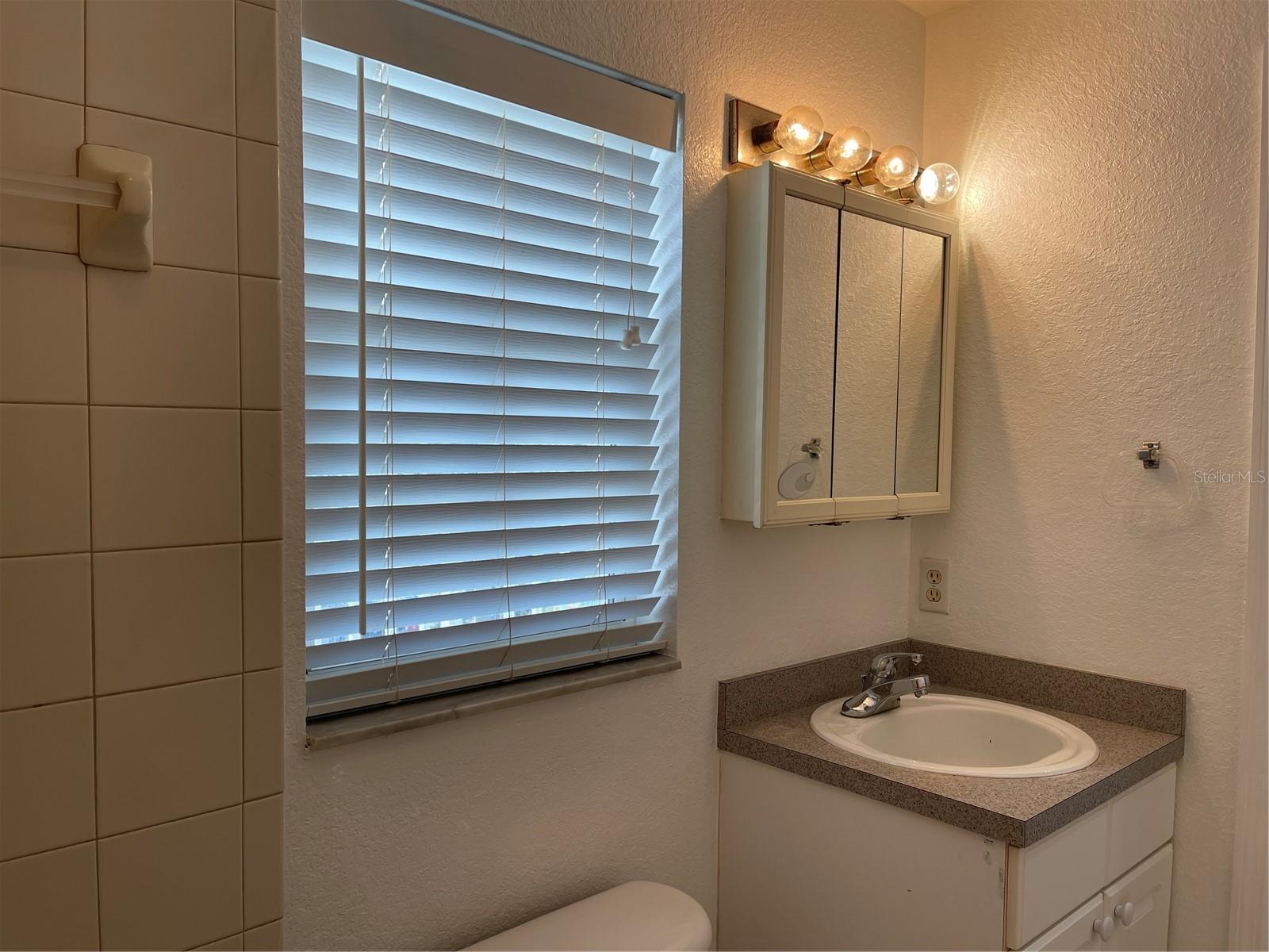 PARADISE LAKES - Residential