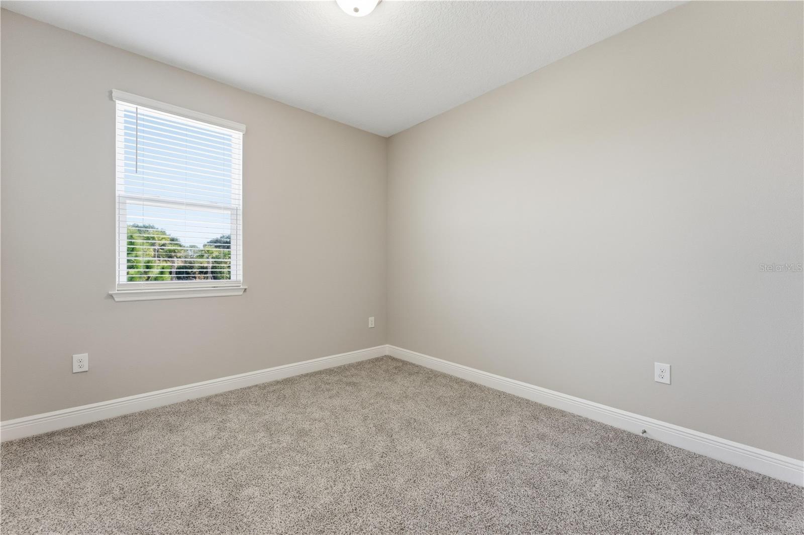 HIGHLAND RDG PH 2 - Residential Lease