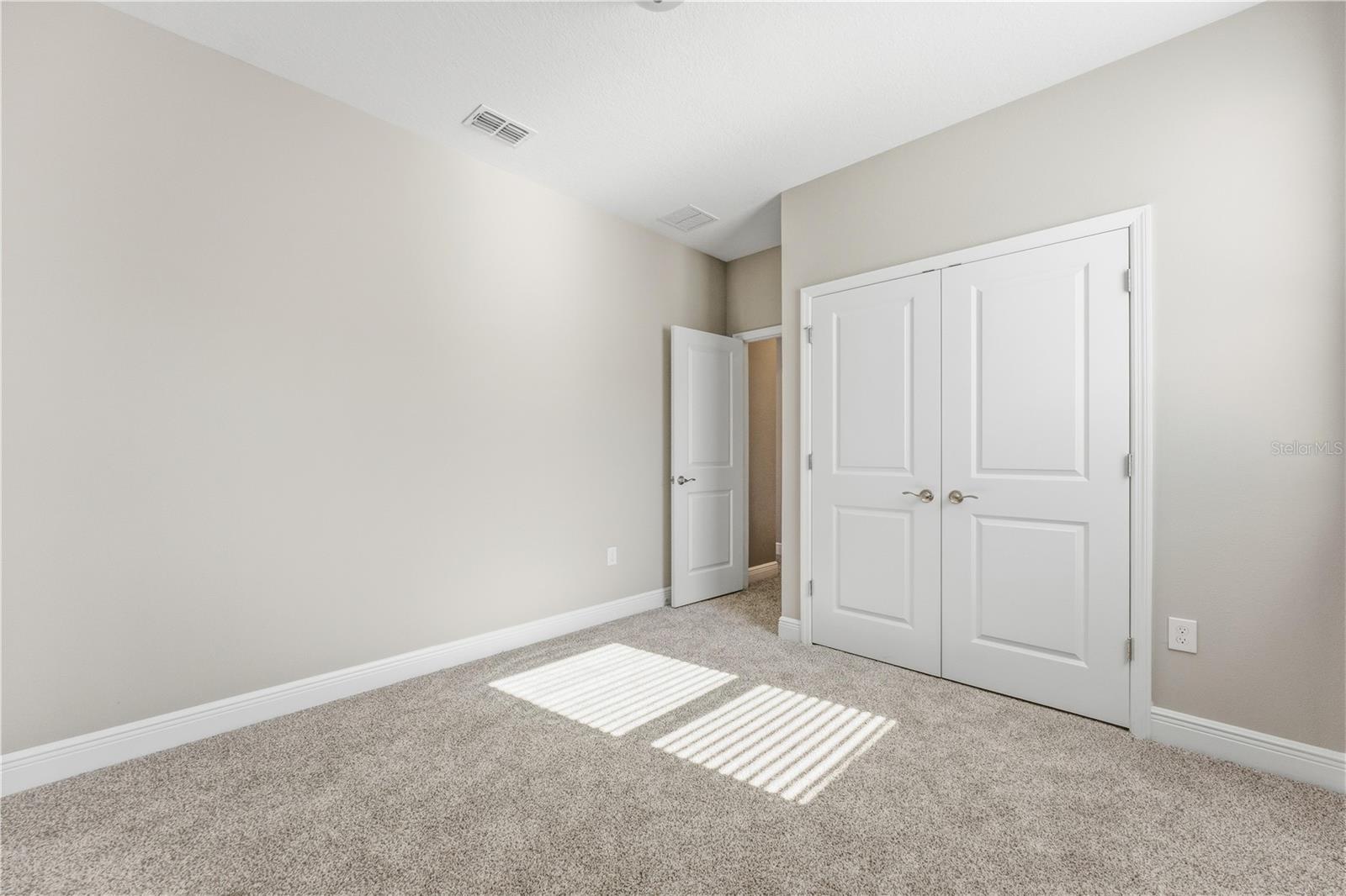 HIGHLAND RDG PH 2 - Residential Lease