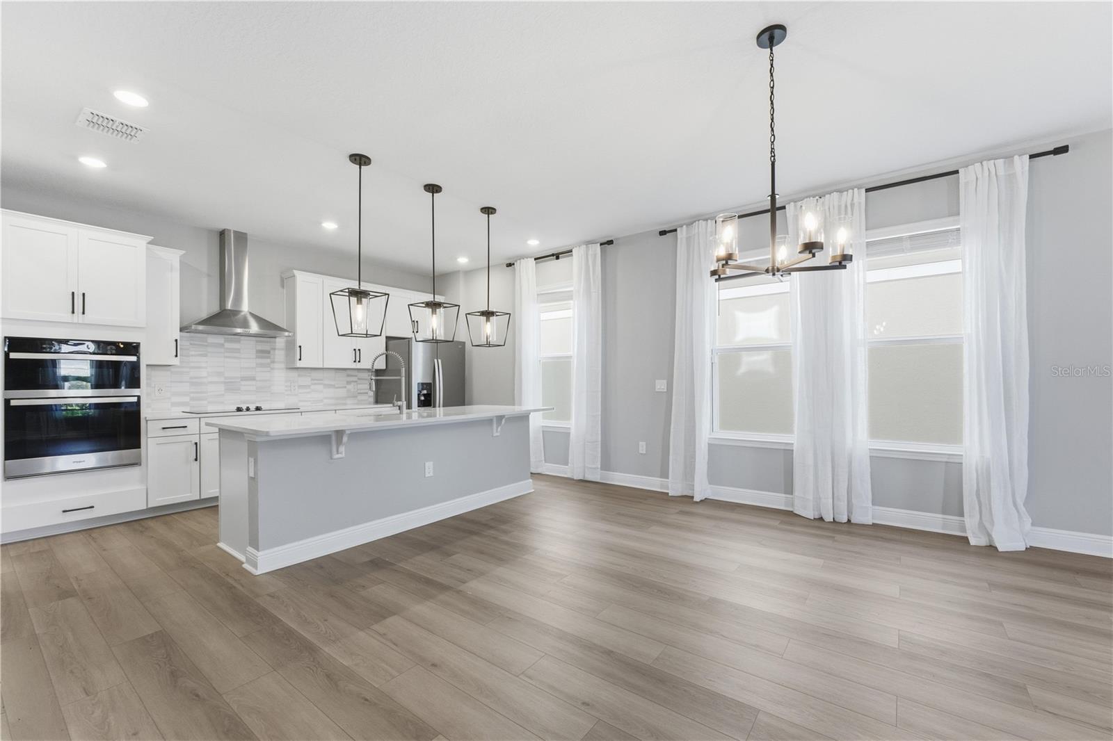 HIGHLAND RDG PH 2 - Residential Lease