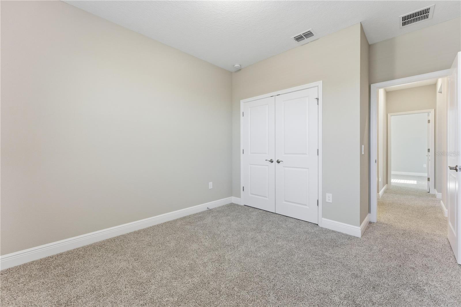 HIGHLAND RDG PH 2 - Residential Lease