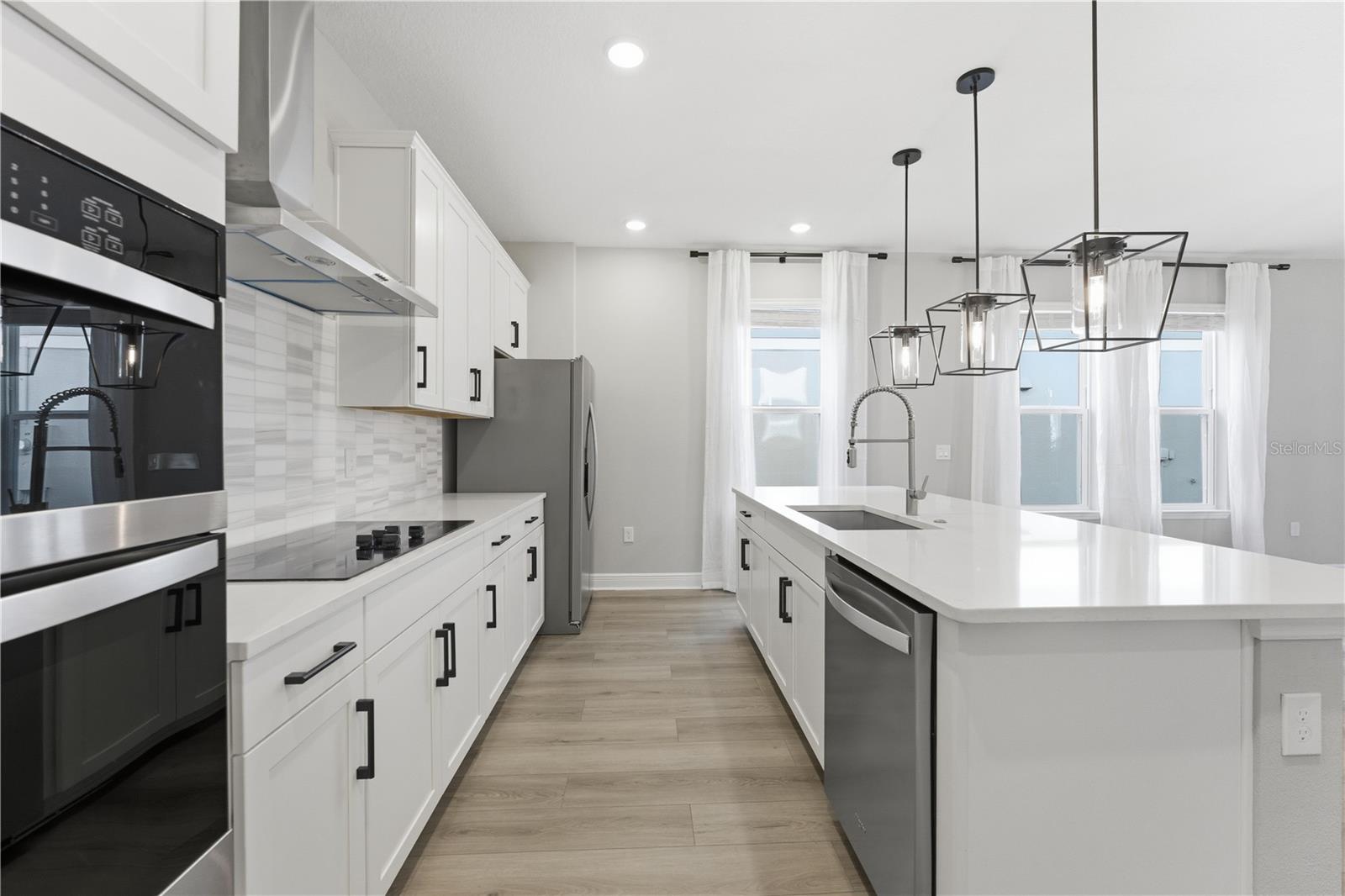 HIGHLAND RDG PH 2 - Residential Lease