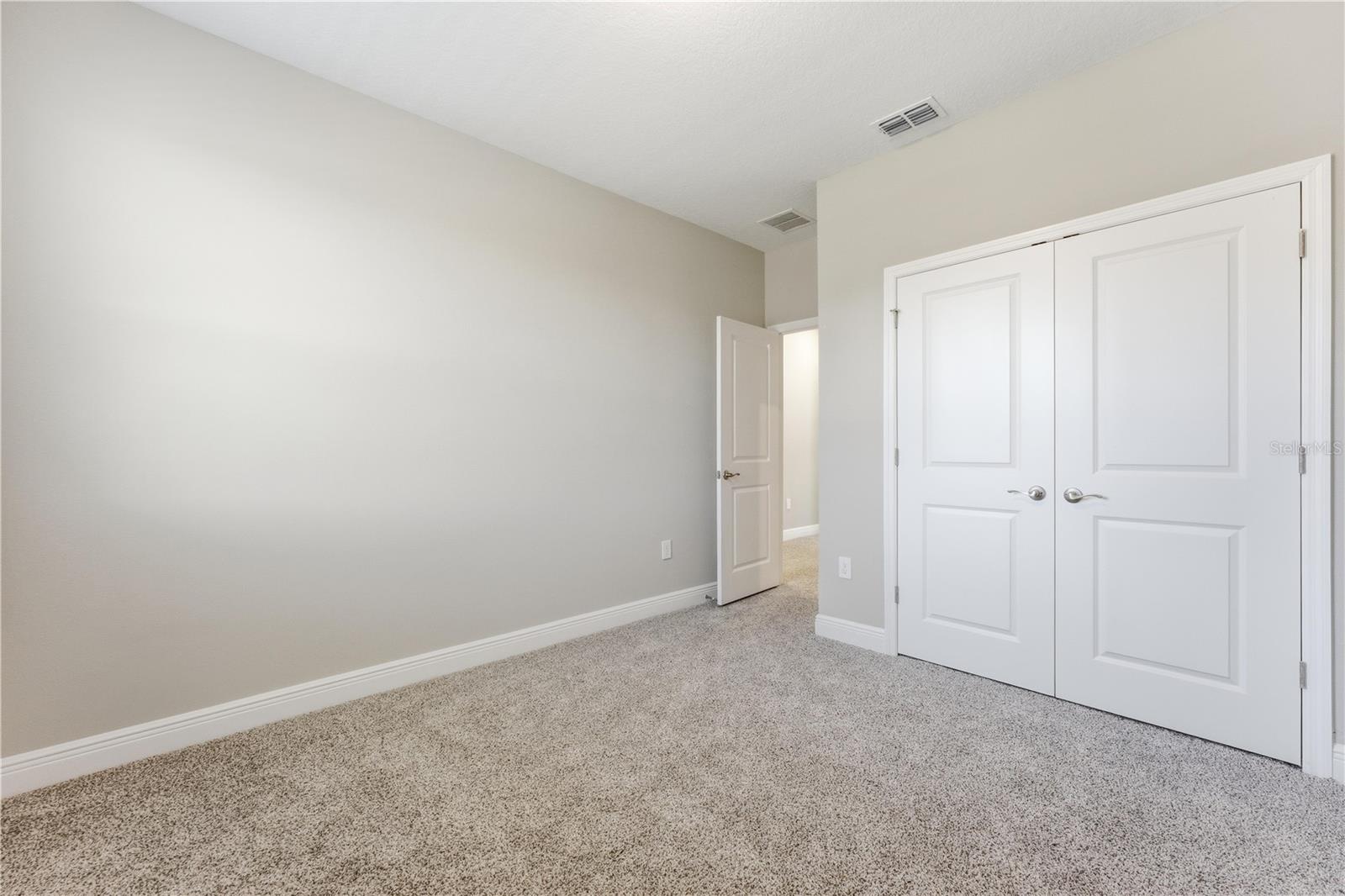 HIGHLAND RDG PH 2 - Residential Lease