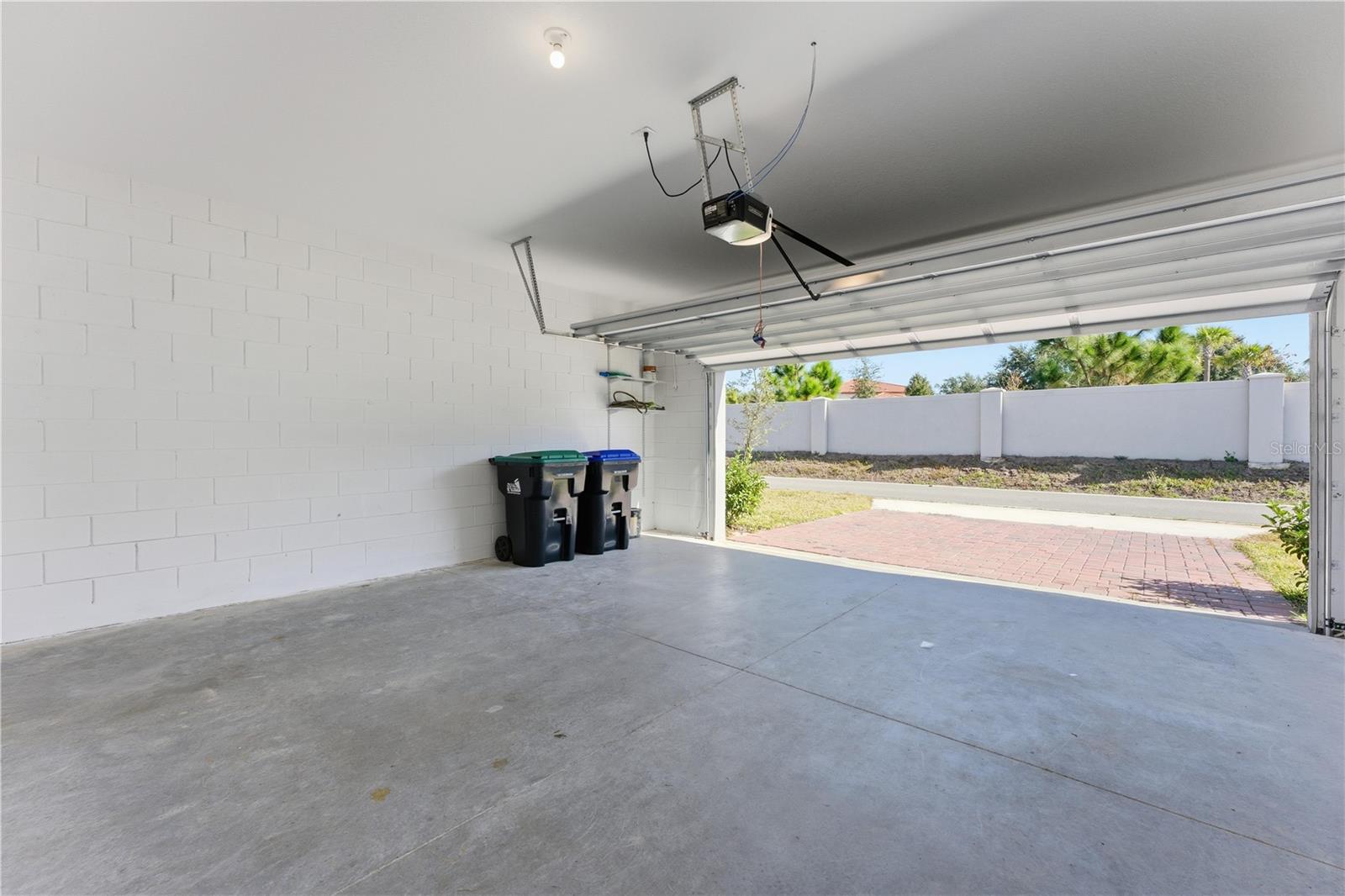 HIGHLAND RDG PH 2 - Residential Lease