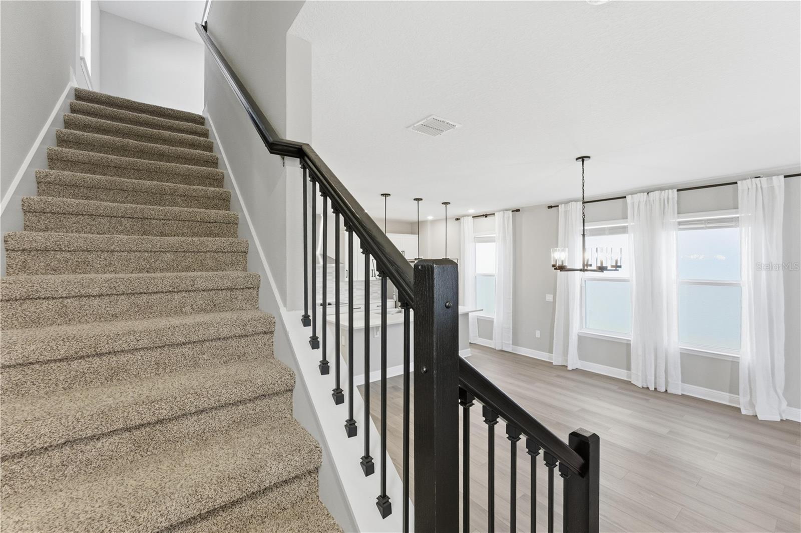 HIGHLAND RDG PH 2 - Residential Lease