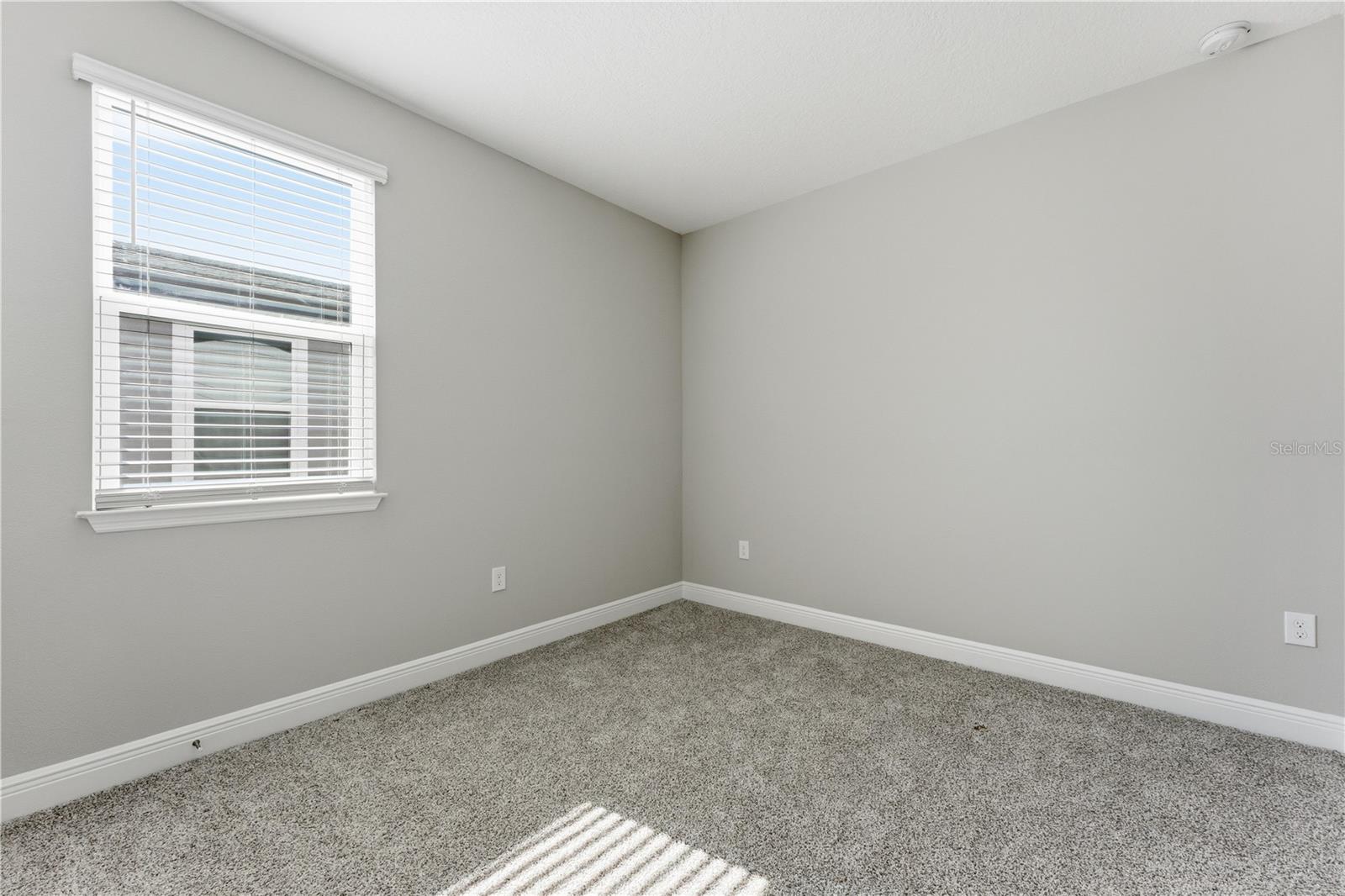 HIGHLAND RDG PH 2 - Residential Lease