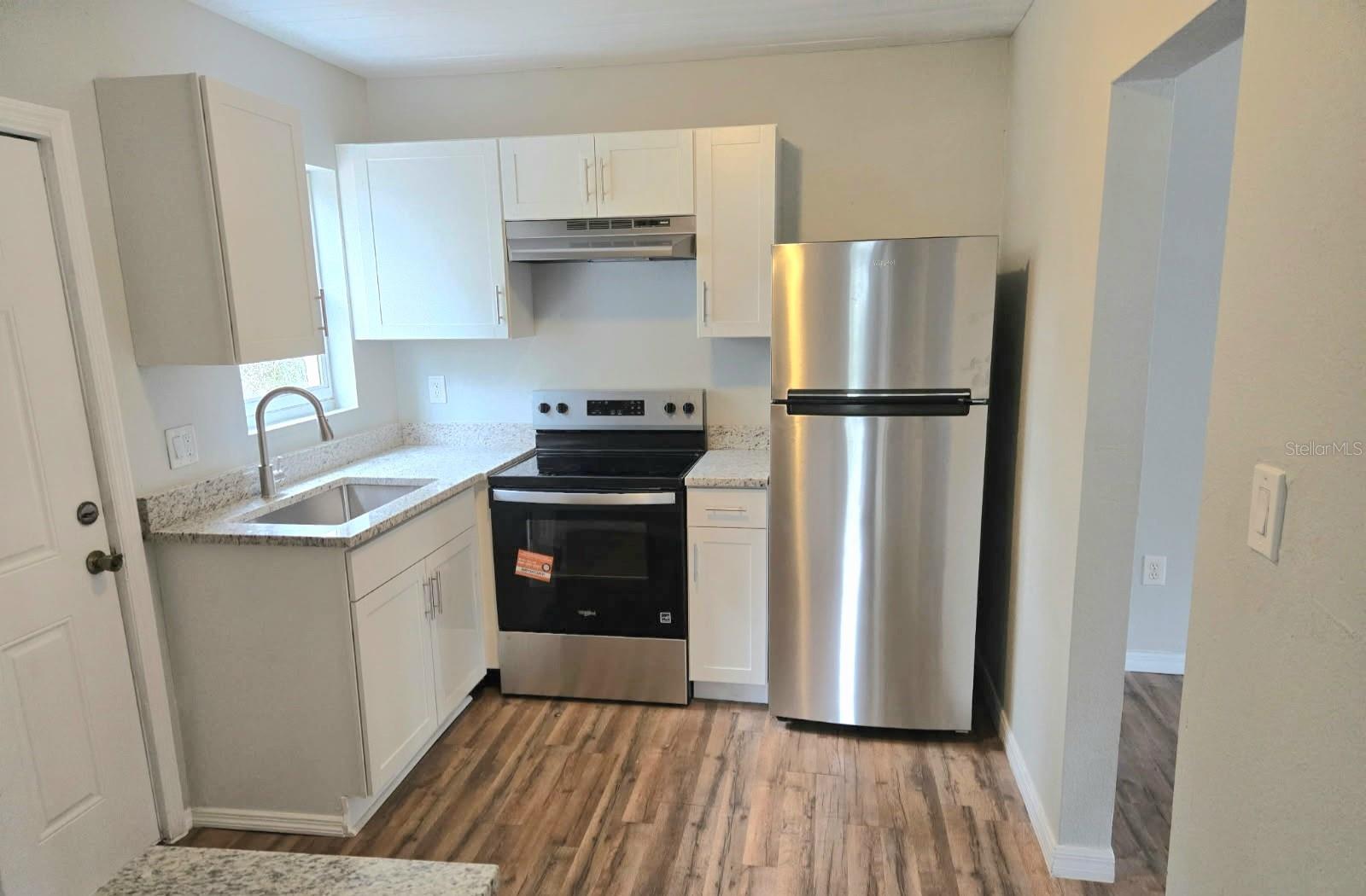 HOLLOMANS J J - Residential