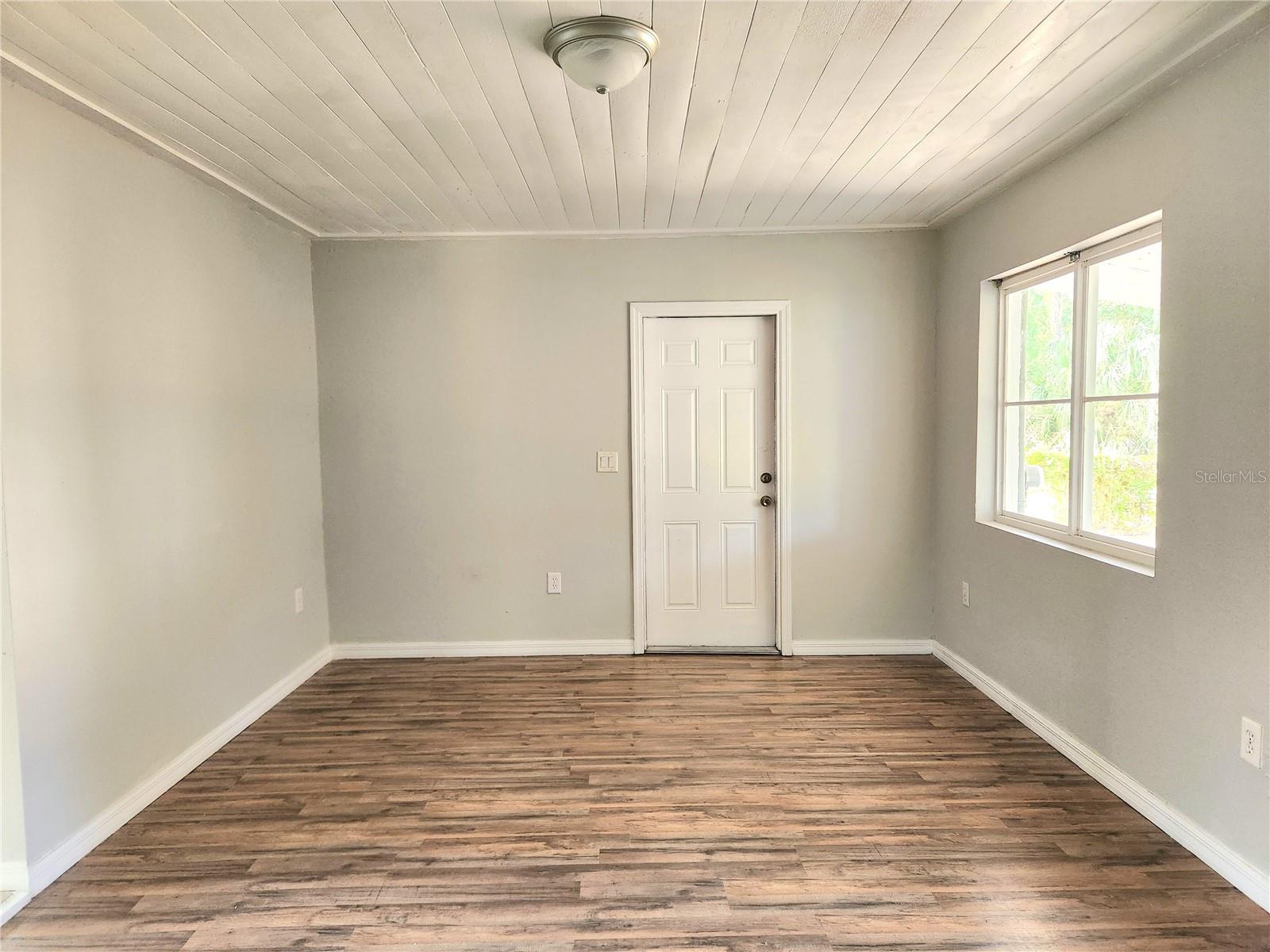 HOLLOMANS J J - Residential