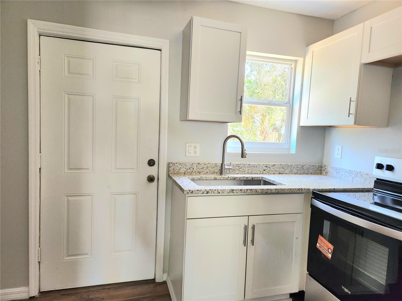 HOLLOMANS J J - Residential