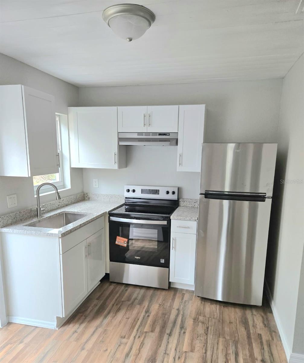 HOLLOMANS J J - Residential