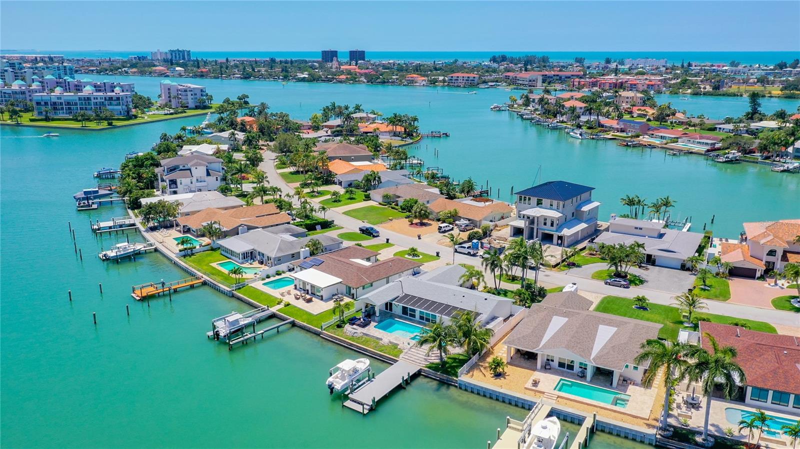 SOUTH CSWY ISLE YACHT CLUB 4TH ADD - Residential