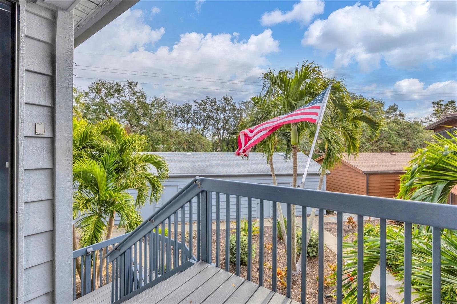 COUNTRY VILLAGE SEC 7 - Residential