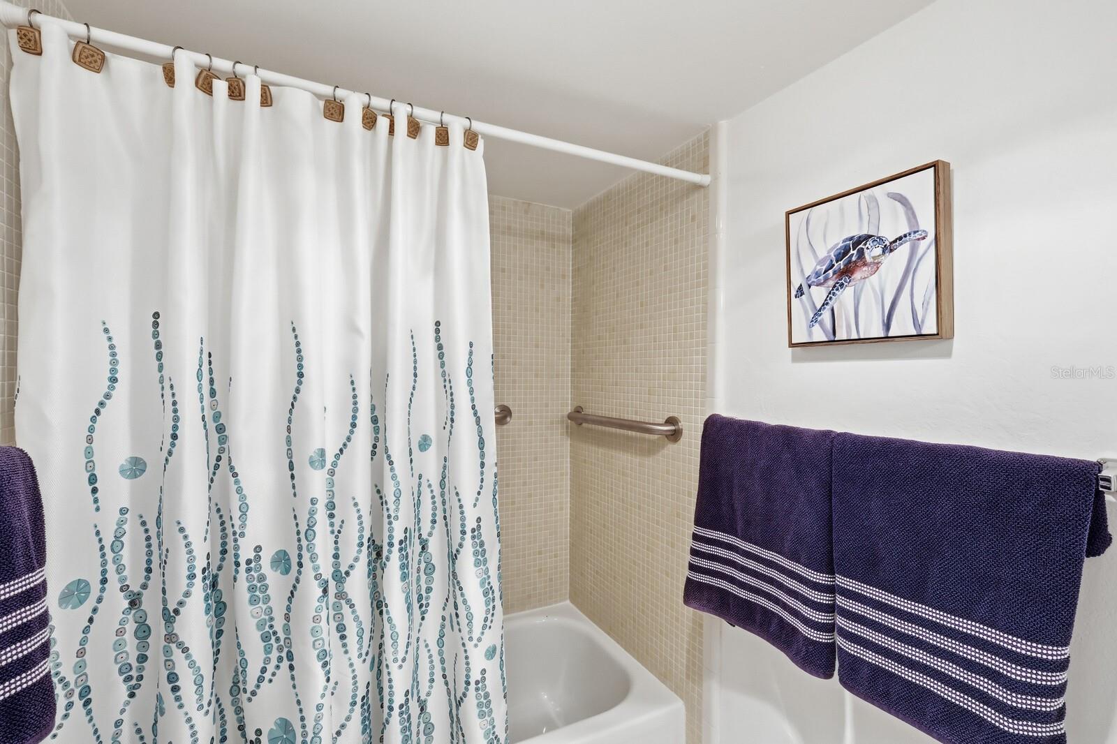 SEAPLACE III - Residential