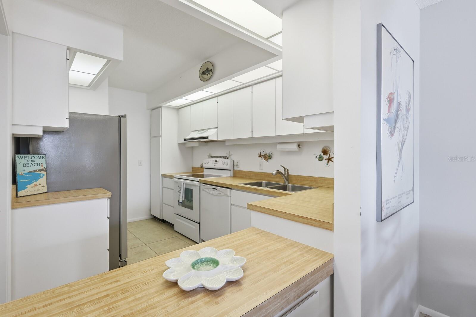 SEAPLACE III - Residential