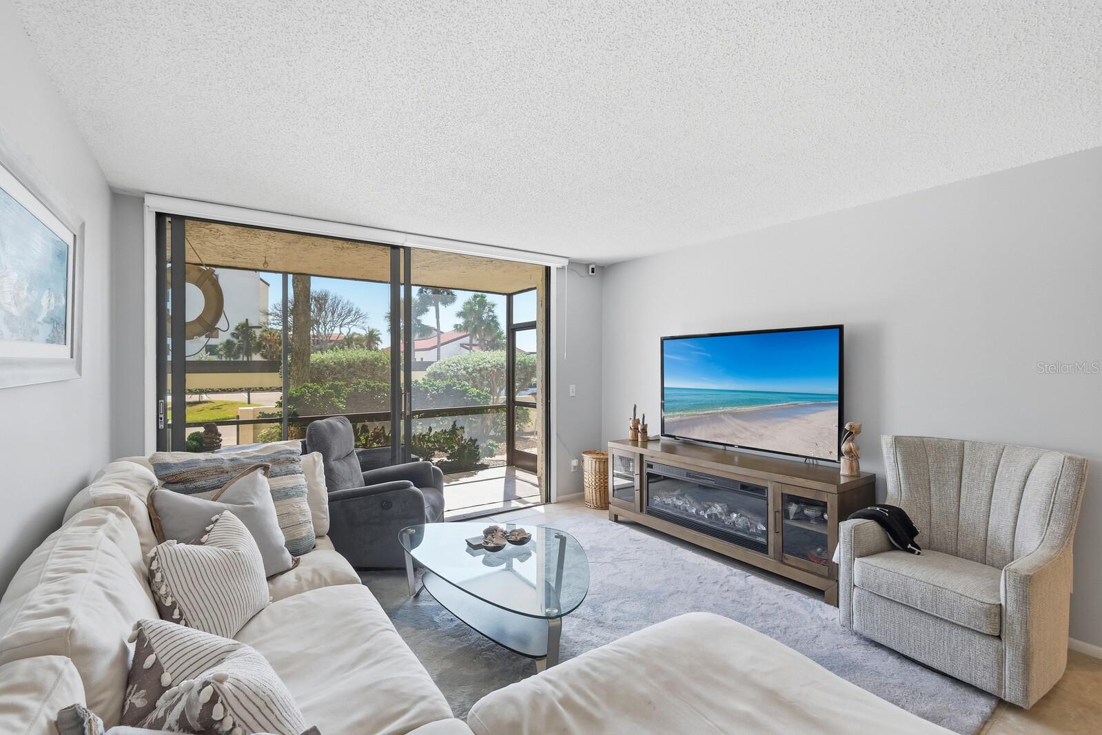 1965 GULF OF MEXICO DRIVE G5-104