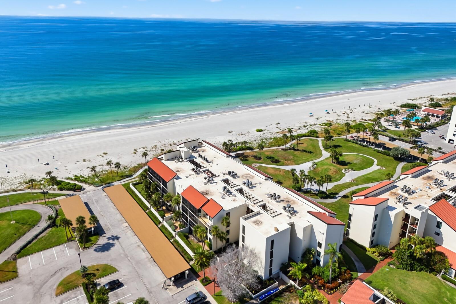 SEAPLACE III - Residential