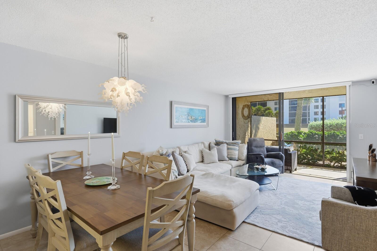 SEAPLACE III - Residential