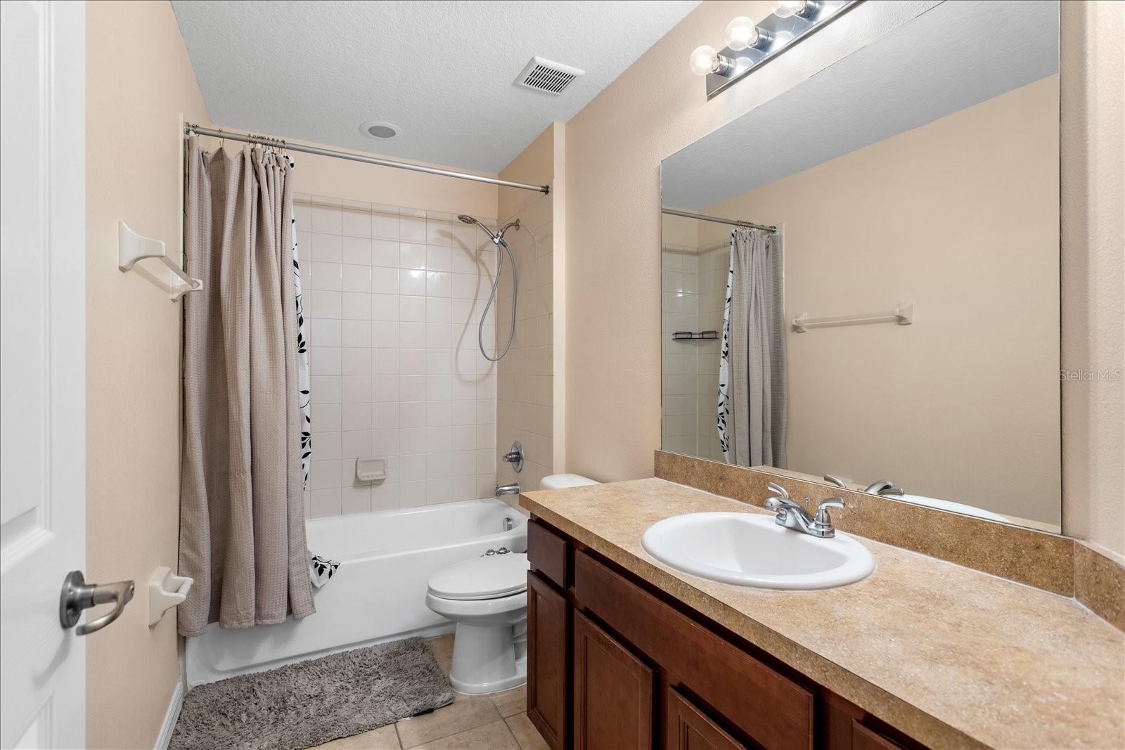 AVALON TOWN CENTER - Residential