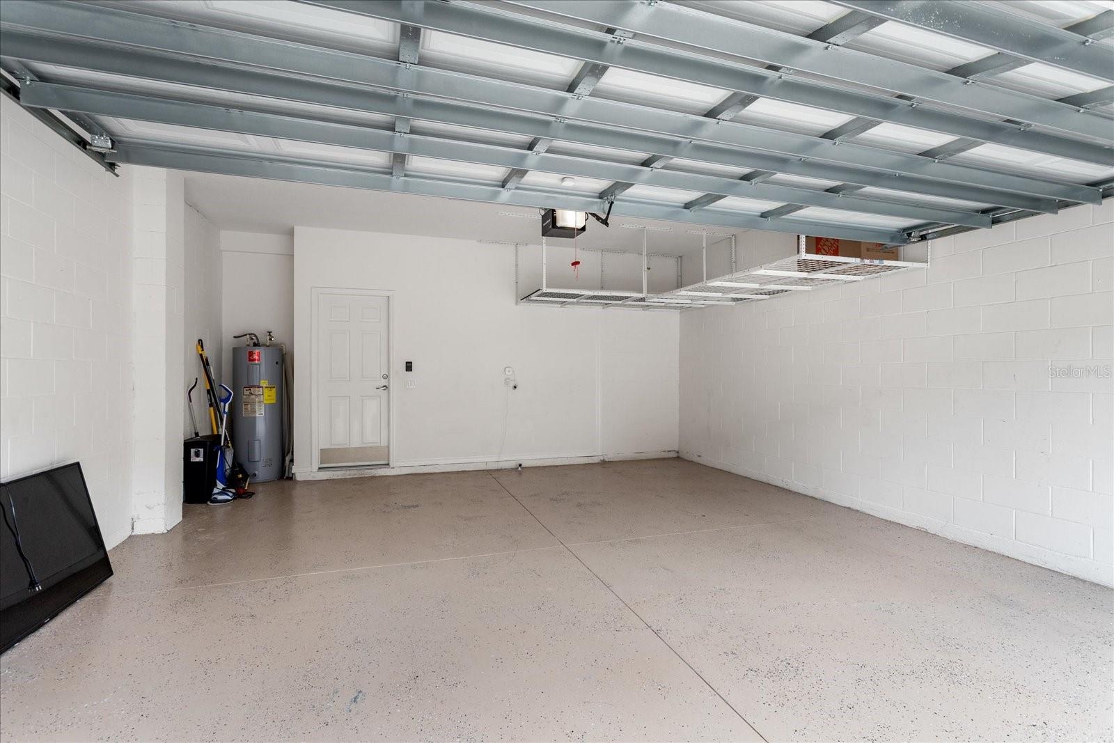 AVALON TOWN CENTER - Residential