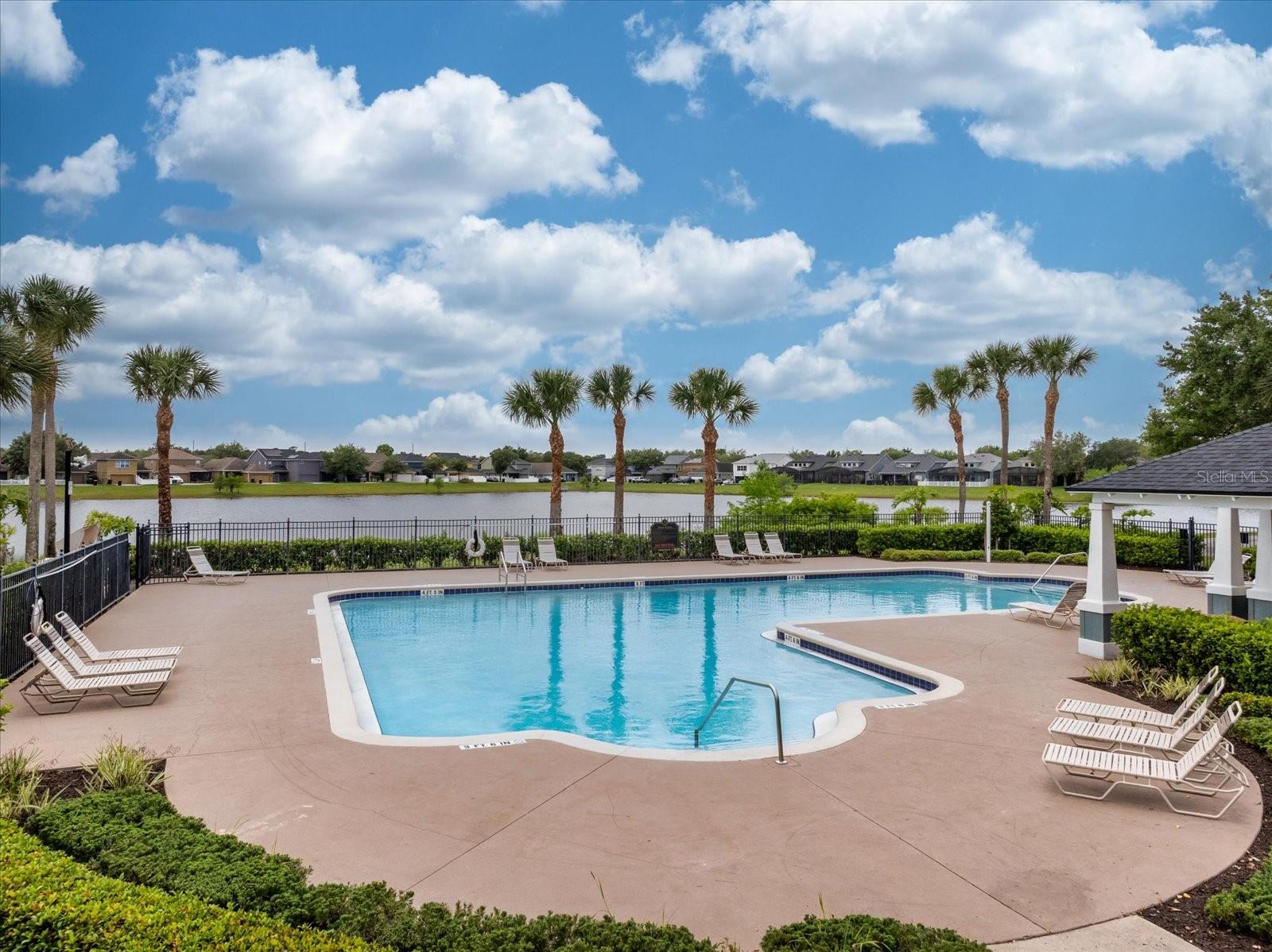 AVALON TOWN CENTER - Residential