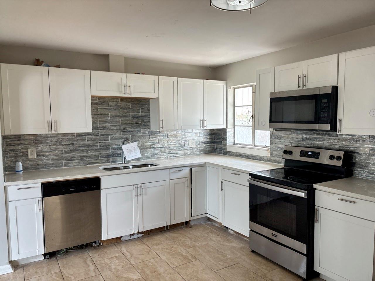 LAMBS PT REP OF SUMMIT GROVE - Residential