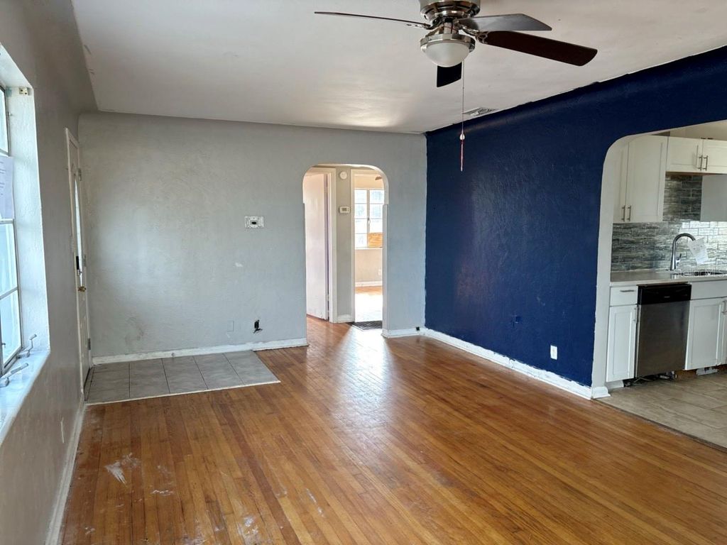 Photo of 2918 49th Street N, St Petersburg, FL 33710 (MLS # TB8464149)