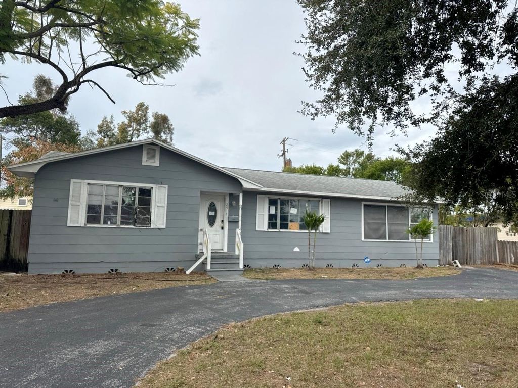 Photo of 2918 49th Street N, St Petersburg, FL 33710 (MLS # TB8464149)