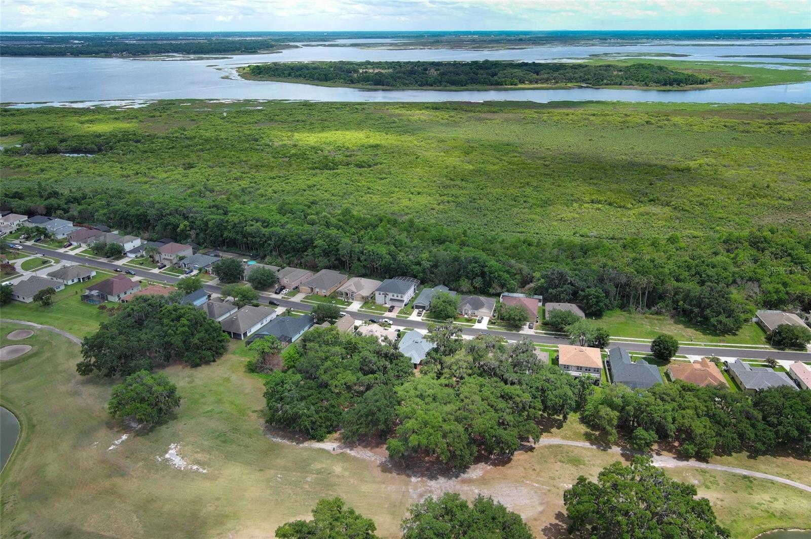 OAKS PH 1 B2 - Residential