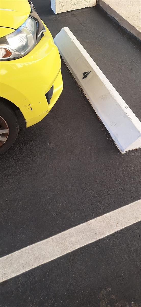 SAVANNAH CONDO - Residential