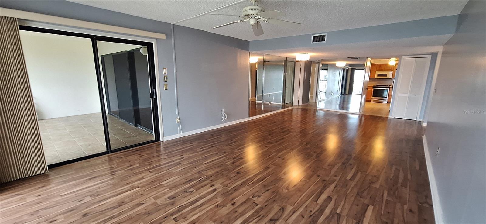 SAVANNAH CONDO - Residential